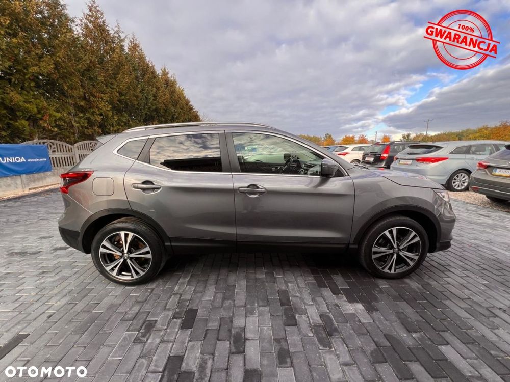 Nissan Qashqai 1.5 dCi DPF 360 - 16