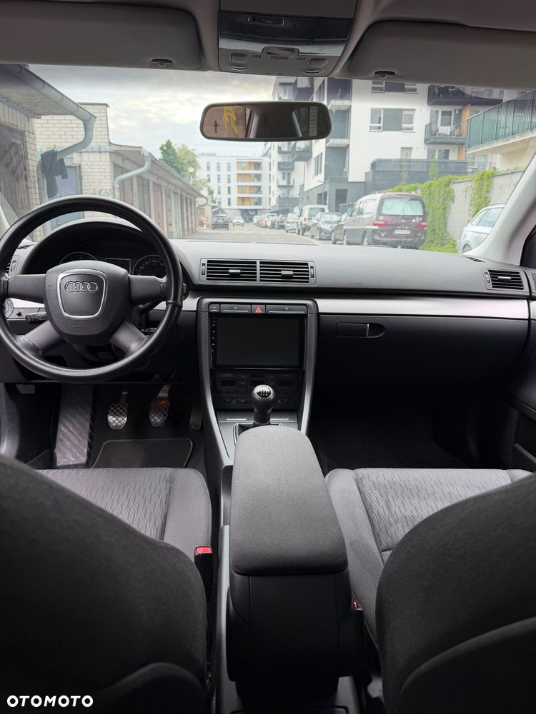 Audi A4 Limousine 1.6 - 2