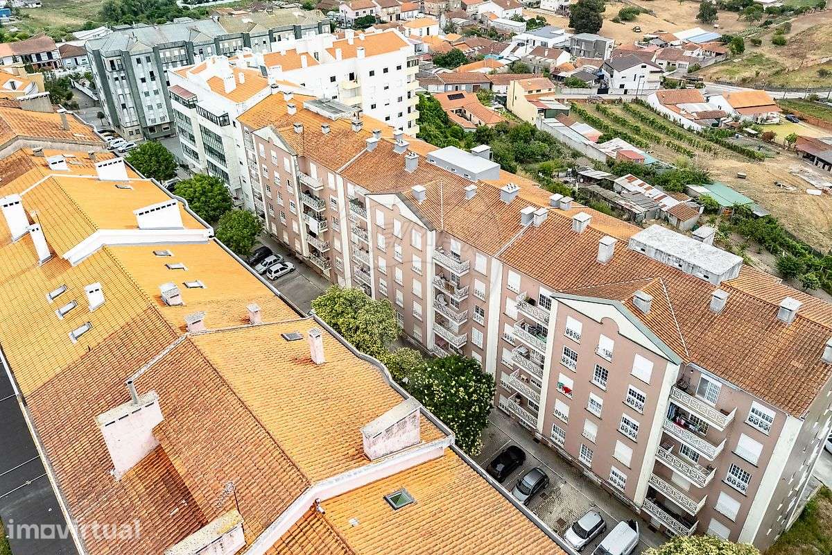Apartamento T2 para venda - Grande imagem: 2/35