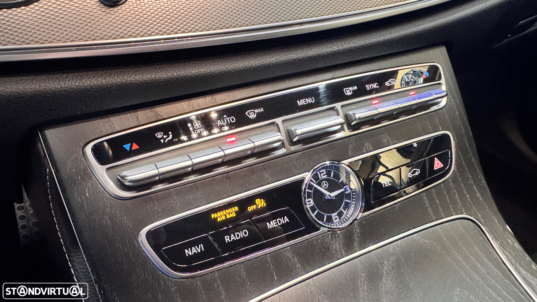 Mercedes-Benz E 220 d AMG - 15