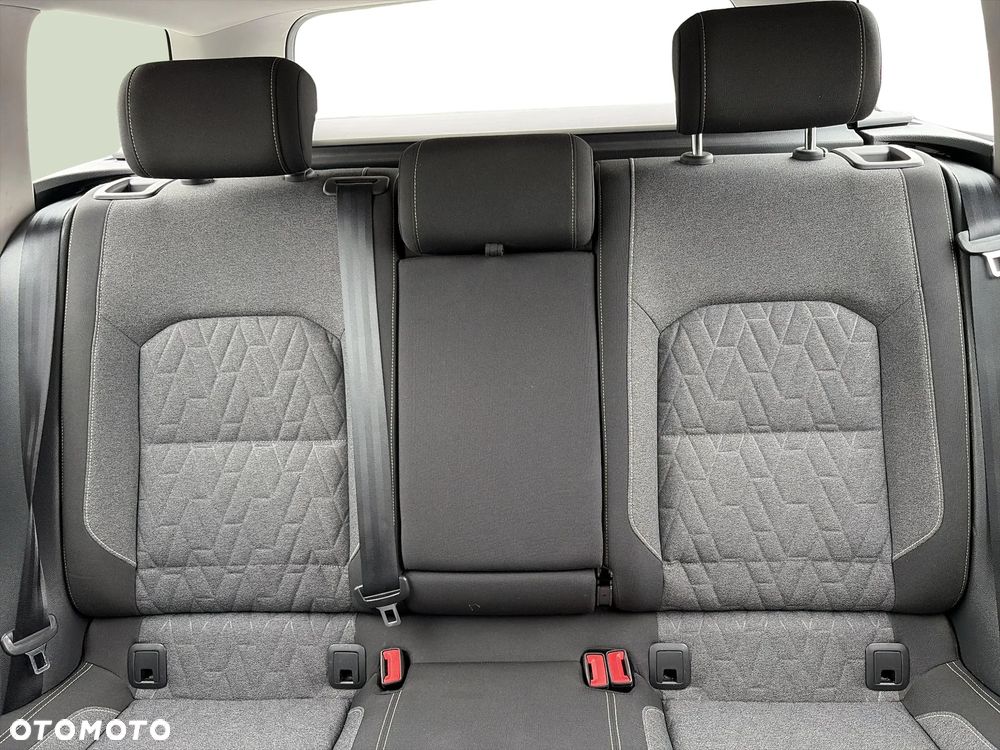 Volkswagen Passat 1.5 TSI EVO Business DSG - 13