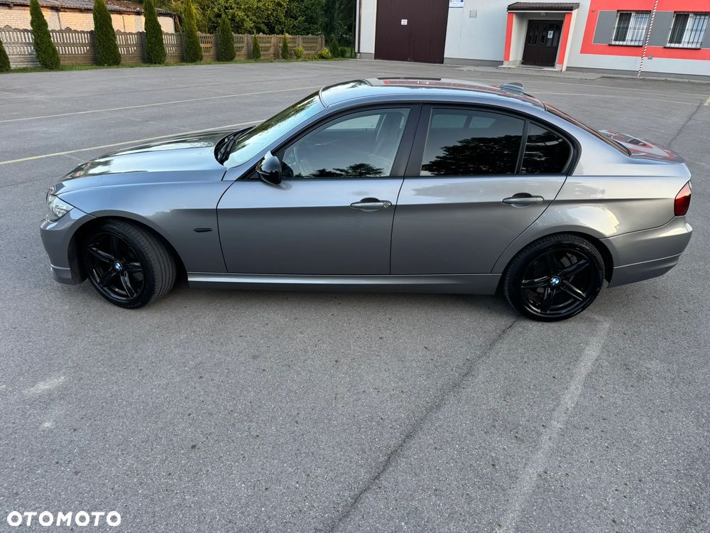 BMW Seria 3 318i Edition Lifestyle - 4