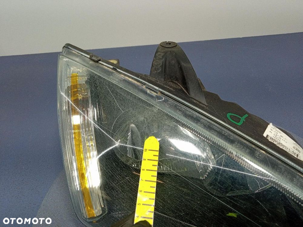 FORD FOCUS MK2 REFLEKTOR PRAWY PRZÓD LAMPA PRZEDNIA EU - 7