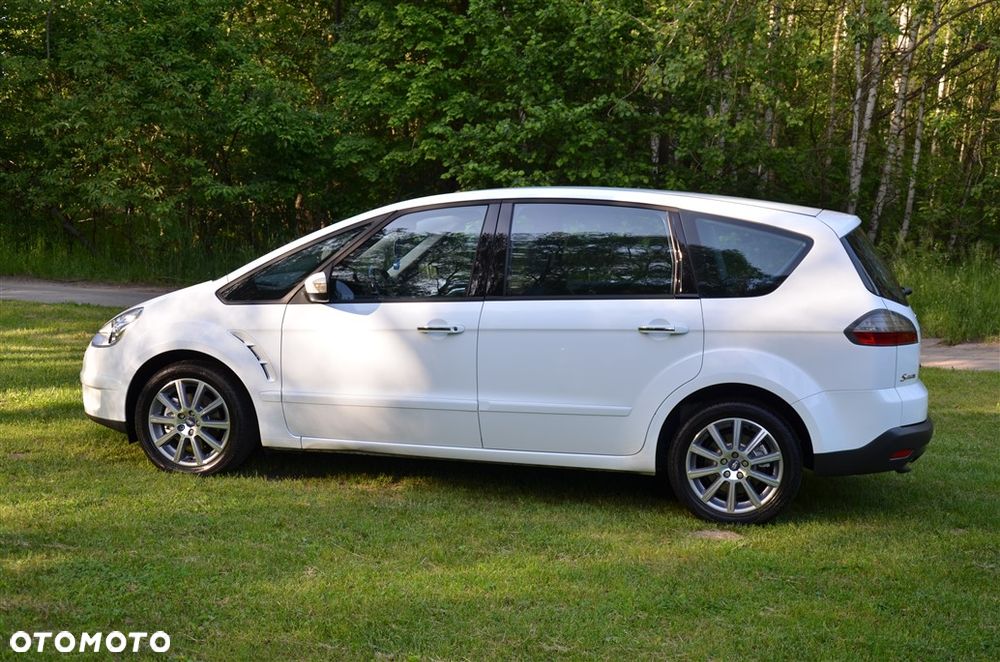 Ford S-Max 2.0 TDCi DPF Champions Edition - 13