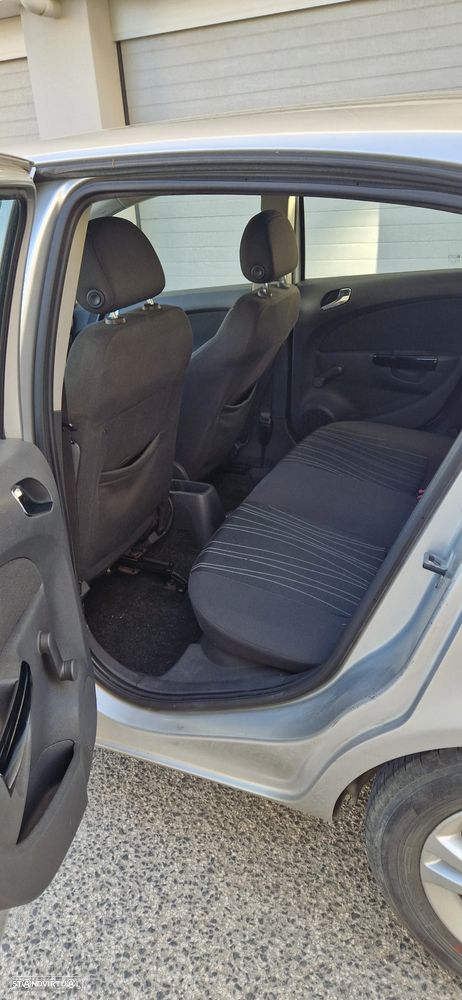 Opel Corsa 1.2 Cosmo - 13