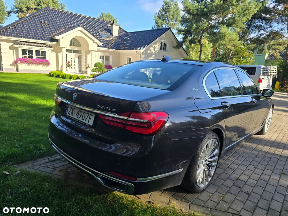 BMW Seria 7 740Le iPerformance - 4