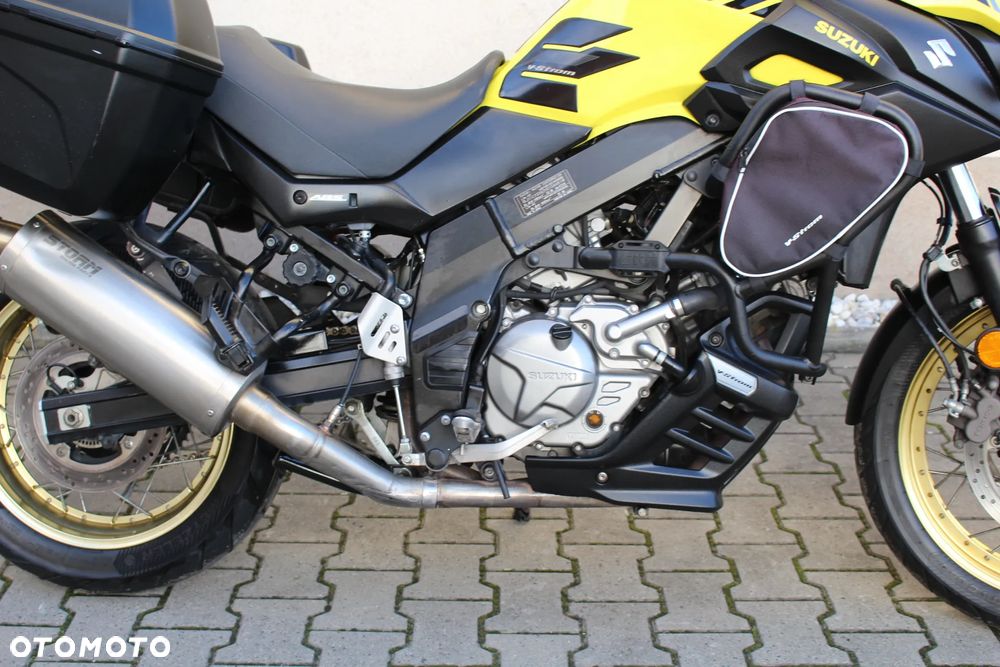 Suzuki V-STROM - 11