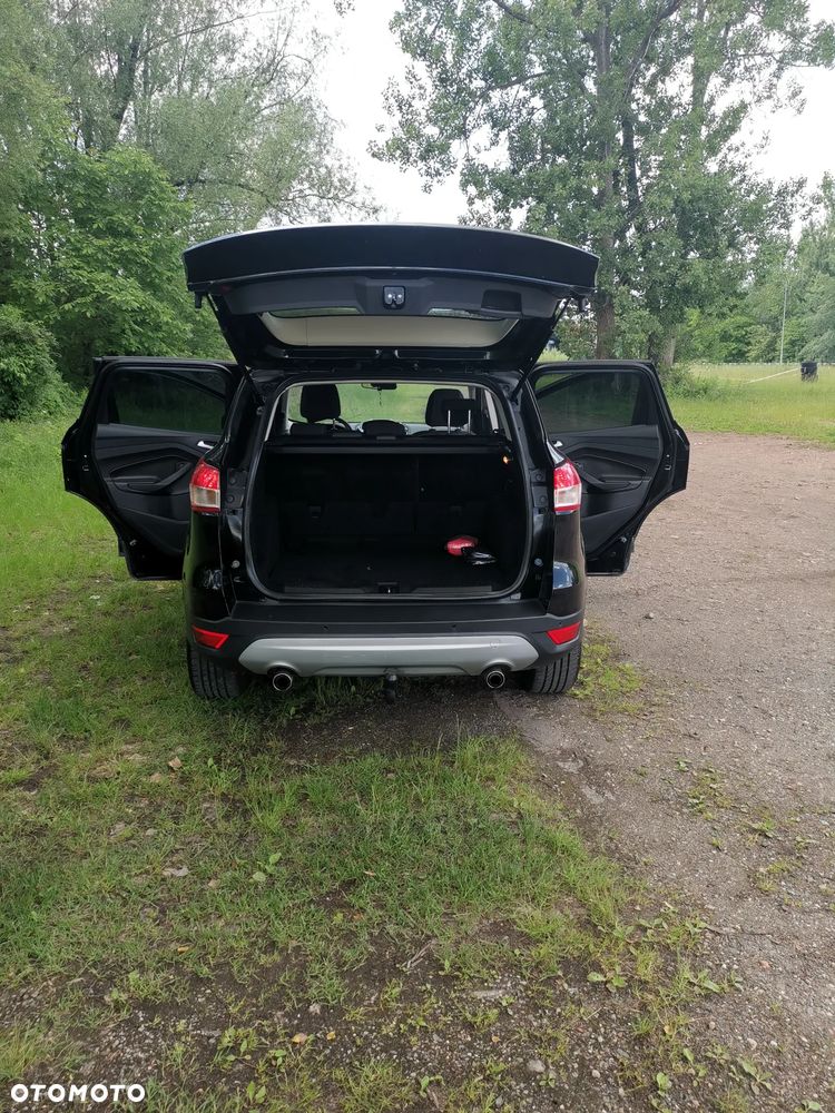 Ford Kuga - 13