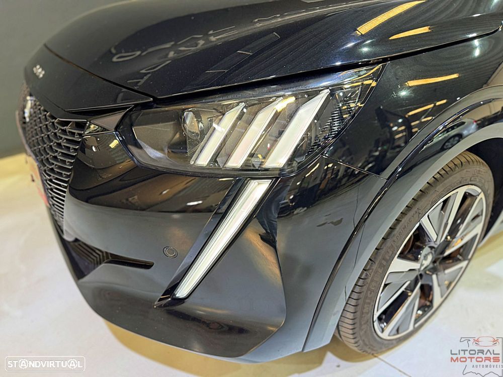 Peugeot 208 1.2 PureTech GT Line EAT8 - 6