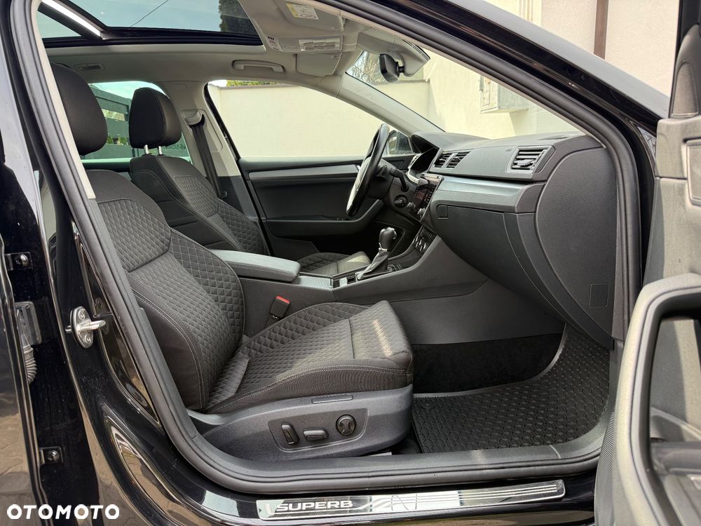 Skoda Superb 1.8 TSI DSG Style - 30