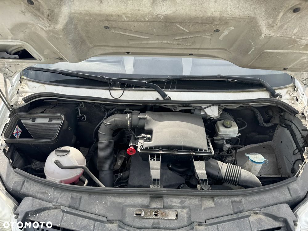 Mercedes-Benz SPRINTER - 16