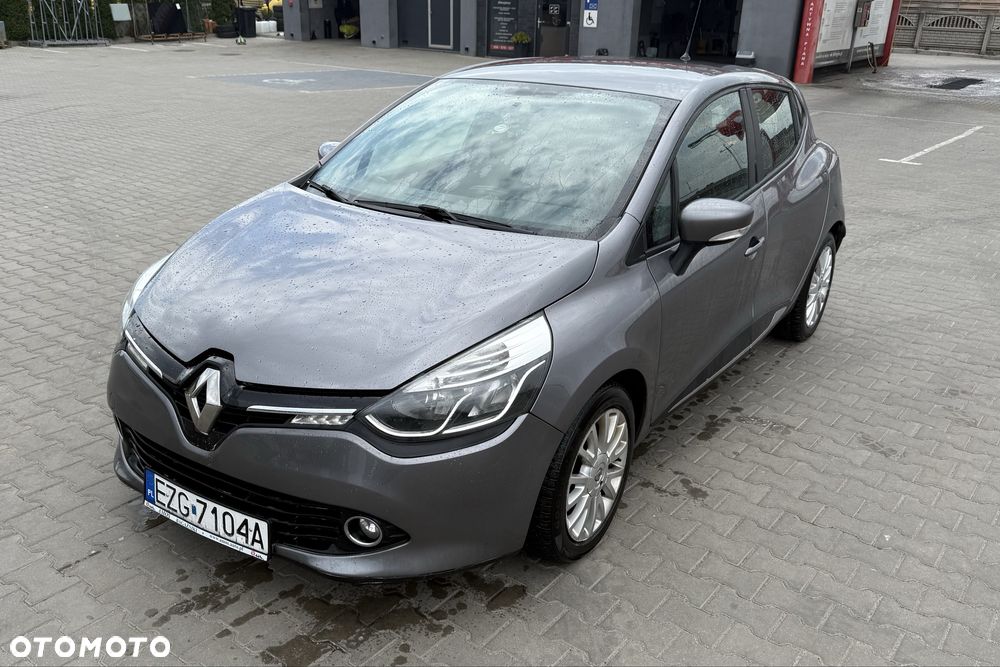 Renault Clio - 1