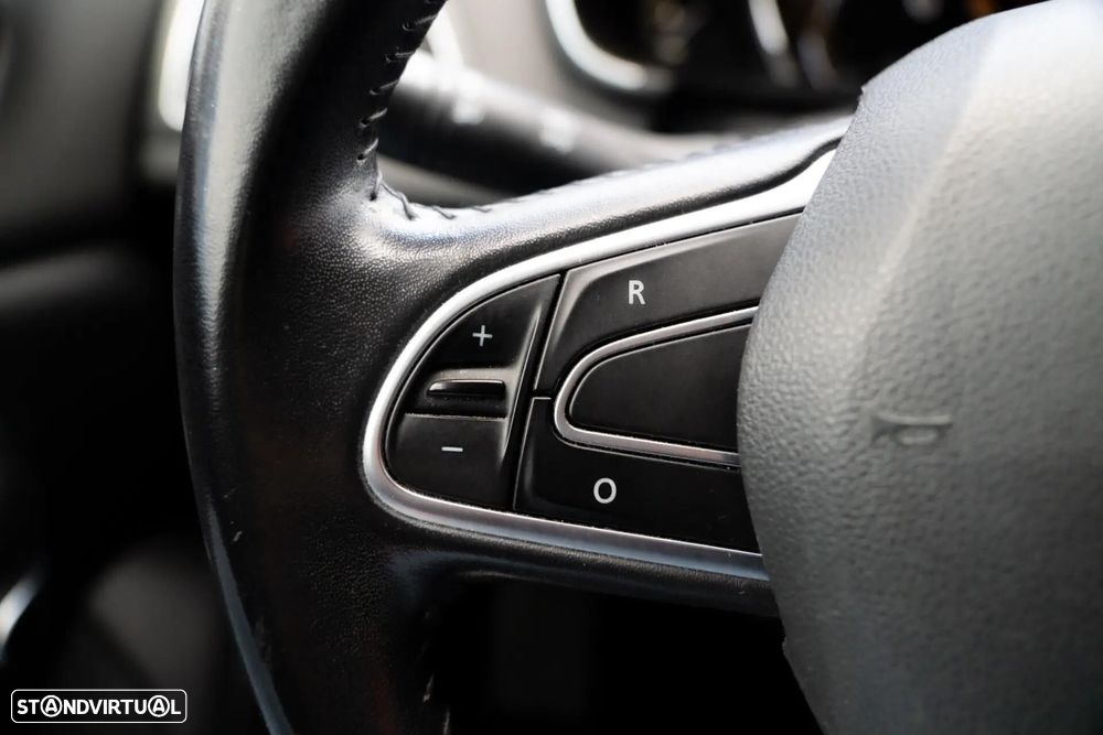 Renault Mégane 1.5 dCi Zen - 13