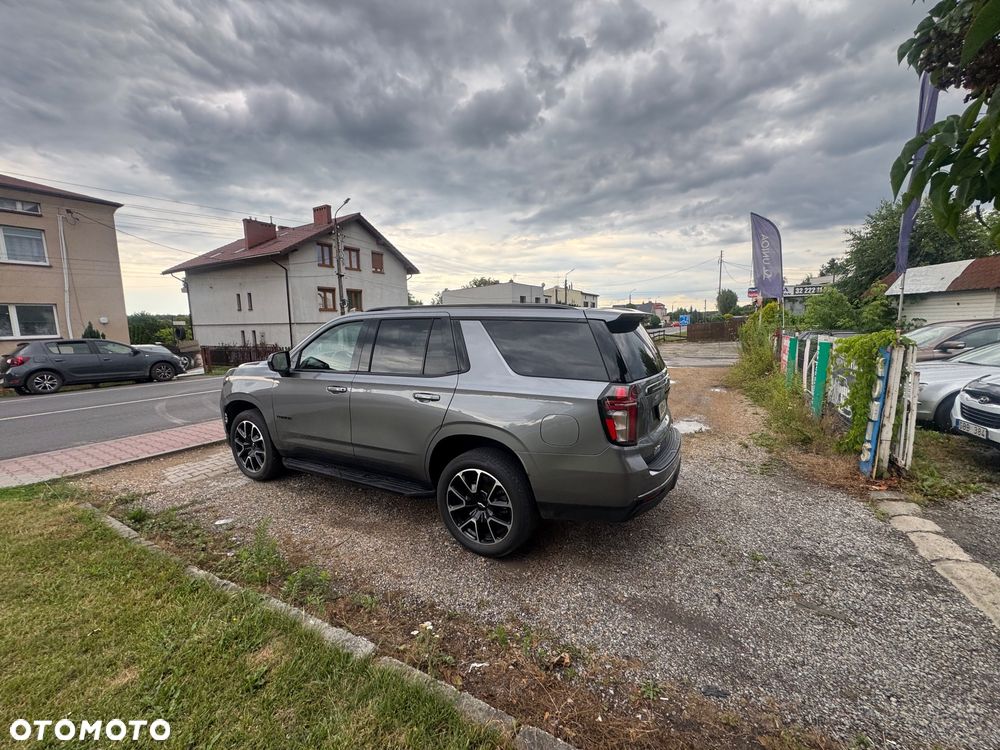 Chevrolet Tahoe - 24