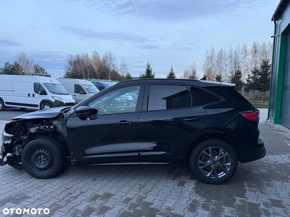 Ford Kuga 2.5 Duratec FHEV 4x4 ST-LINE X - 6