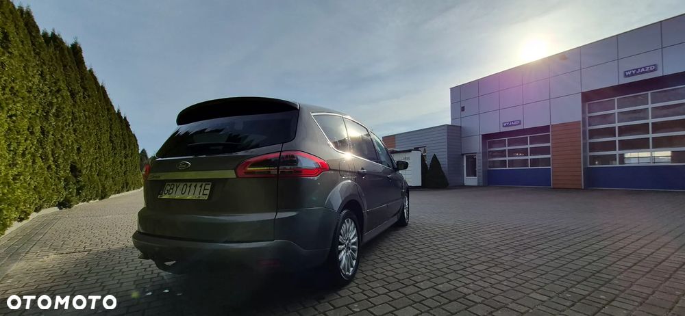 Ford S-Max 2.0 TDCi DPF Business Edition - 4