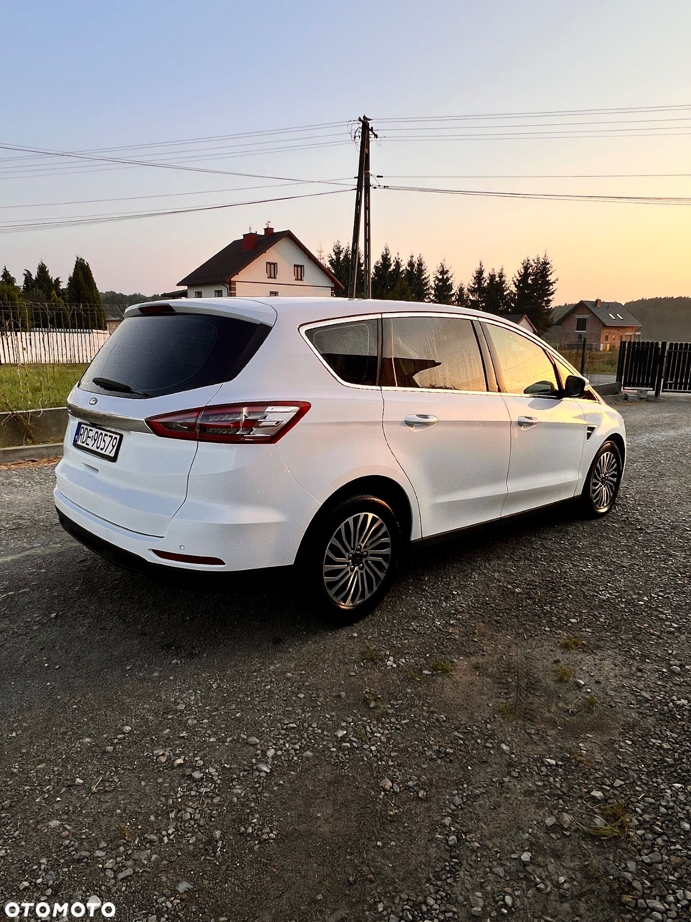 Ford S-Max 2.0 EcoBlue Titanium - 1