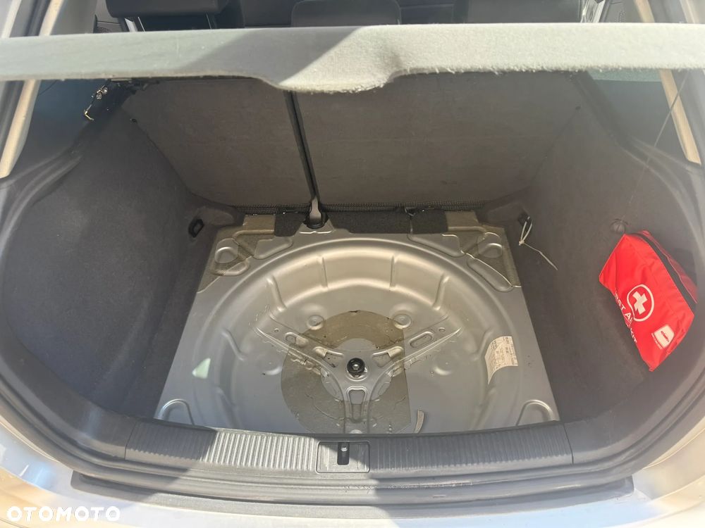 Audi A3 2.0 TDI Ambiente - 6
