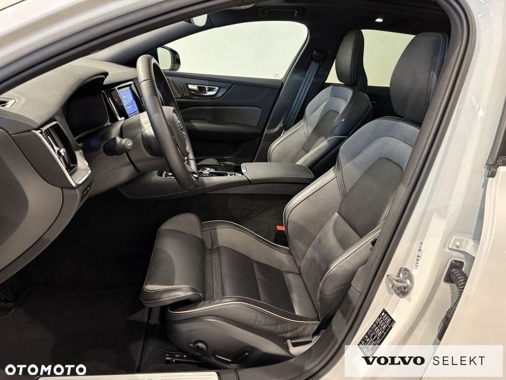 Volvo V60 - 24
