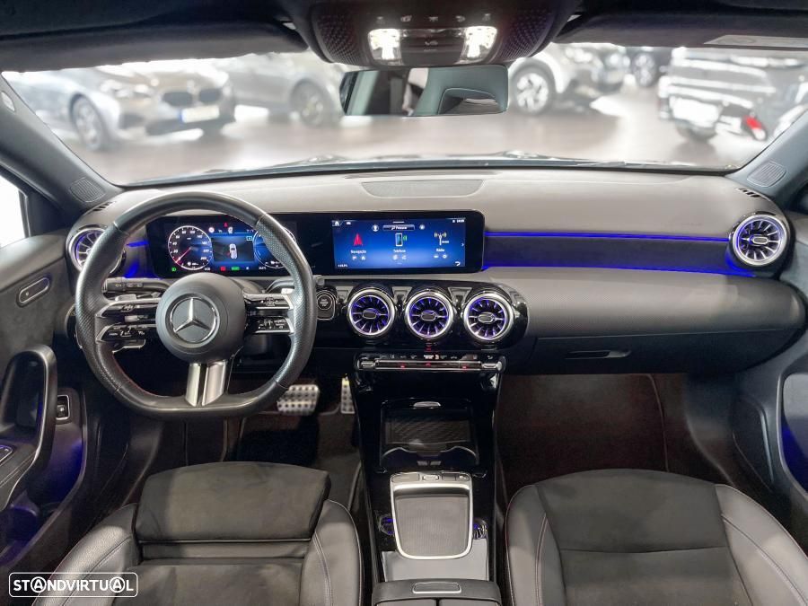 Mercedes-Benz A 250 e - 36