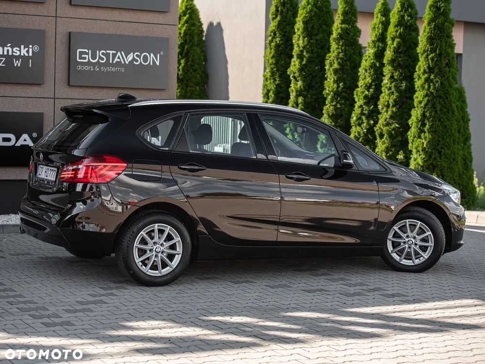 BMW Seria 2 218i - 15