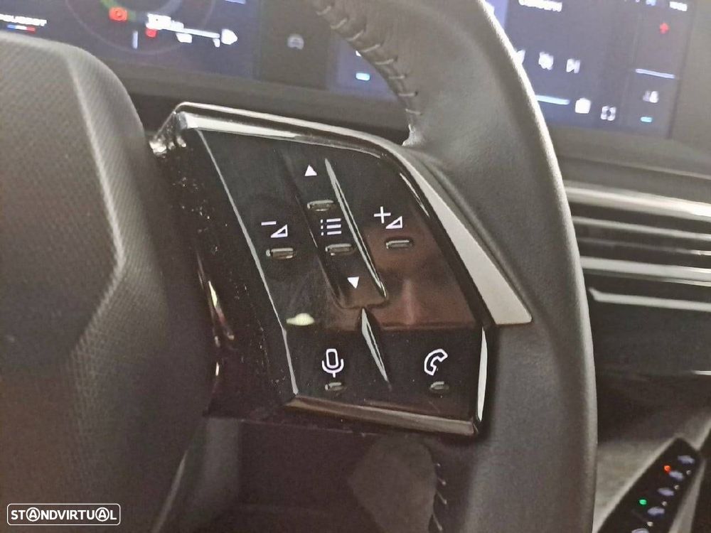 Peugeot 5008 1.2 Hybrid Allure e-DCS6 - 17