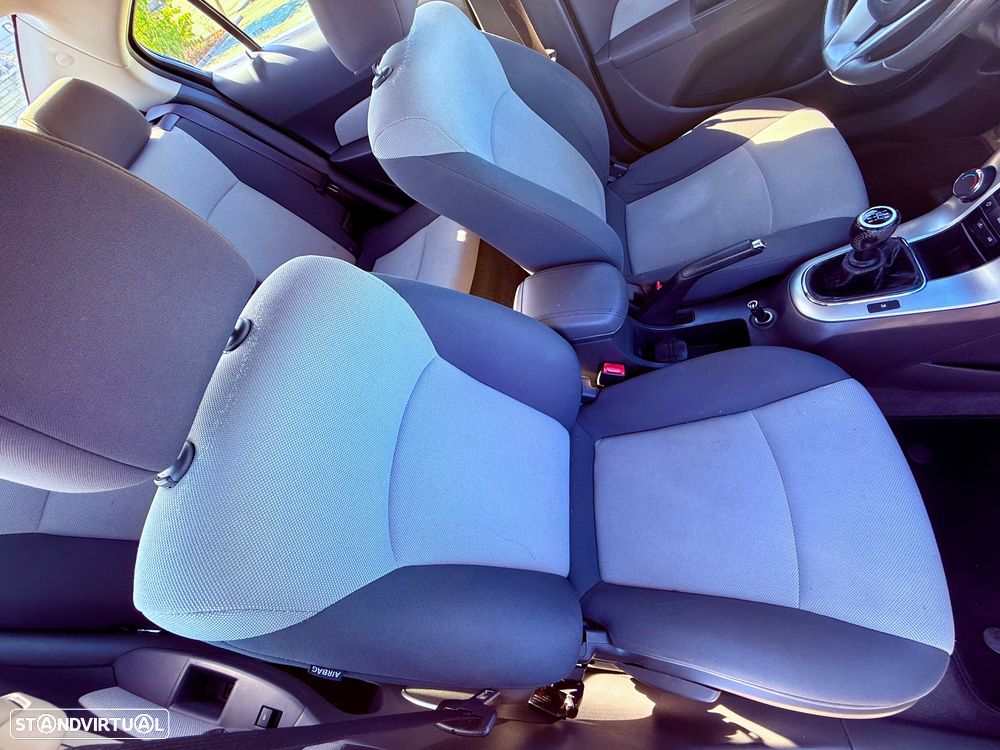 Chevrolet Cruze 2.0 VCDi LT - 22