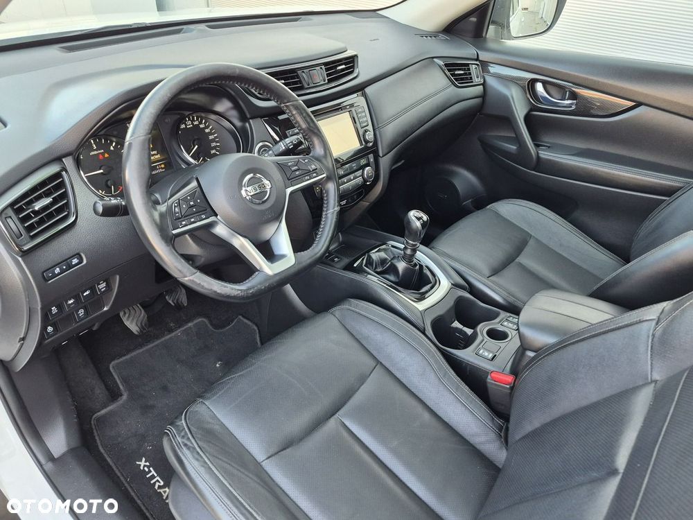 Nissan X-Trail - 17