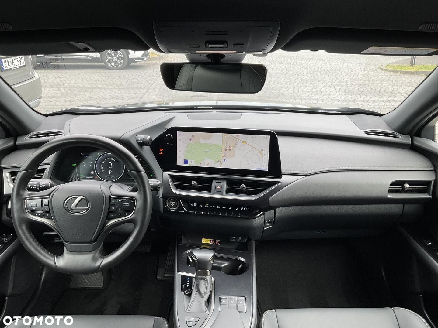 Lexus UX - 9