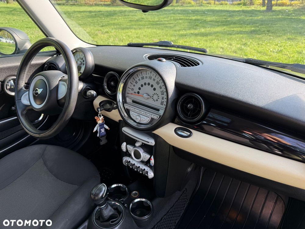 MINI Clubman One - 9