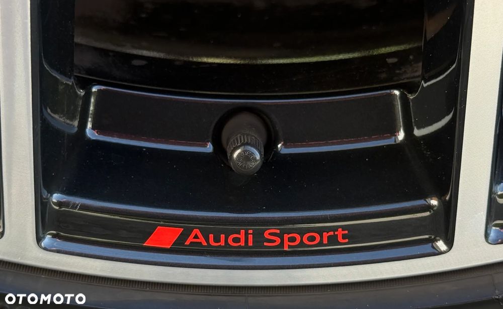Audi Q5 40 TFSI quattro S tronic S line - 37