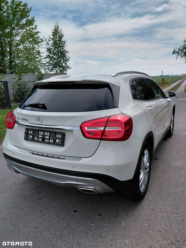 Mercedes-Benz GLA 180 (CDI) d - 4