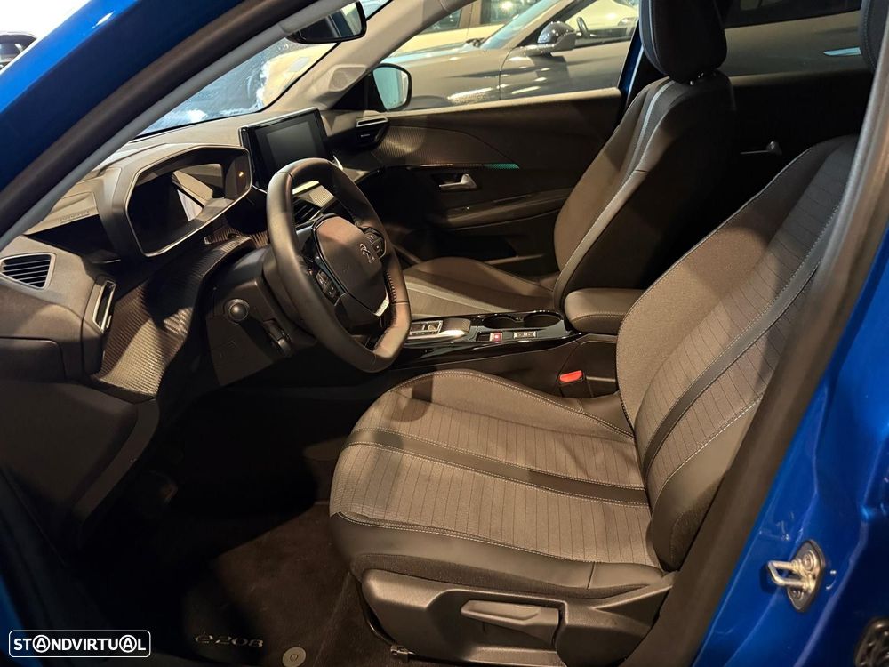 Peugeot e-208 50 kWh Allure Pack - 11