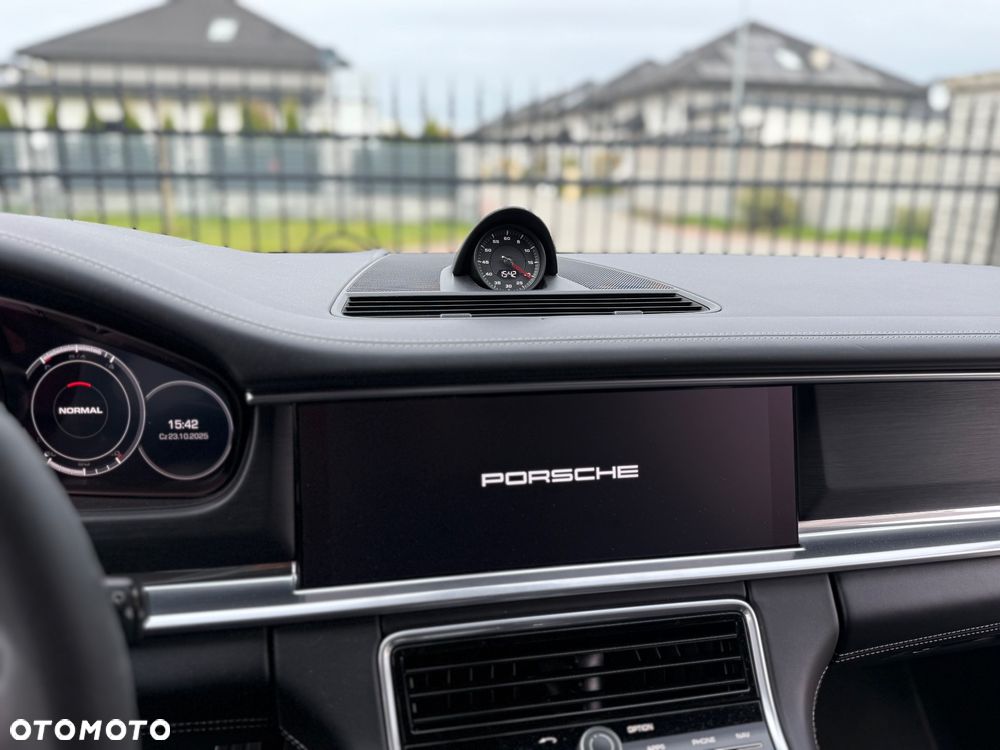 Porsche Panamera GTS GPF Sport Turismo - 18