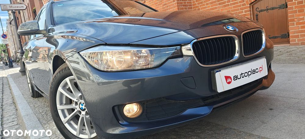 BMW Seria 3 316i Sport Line - 1