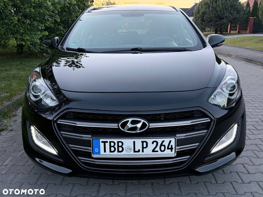 Hyundai i30 1.6 CRDI Passion - 9