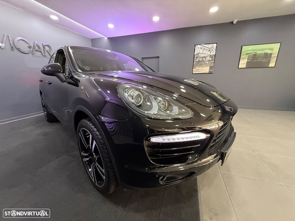 Porsche Cayenne Diesel Tiptronic S - 38