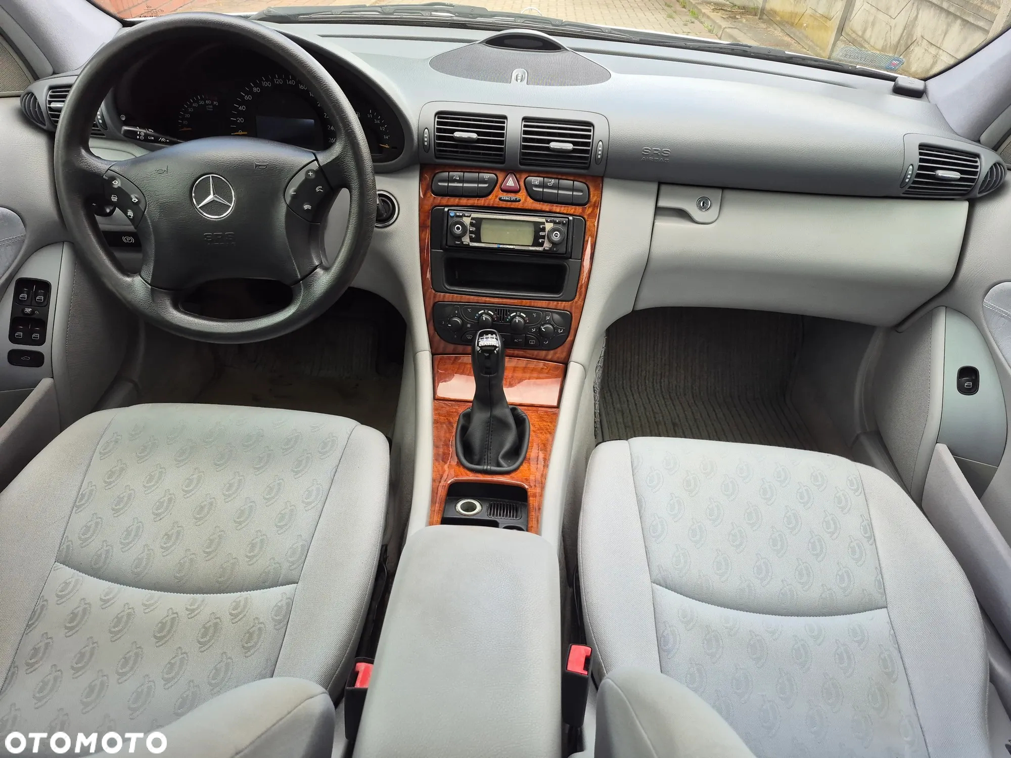 Mercedes-Benz Klasa C 180 Kompressor Classic - 10