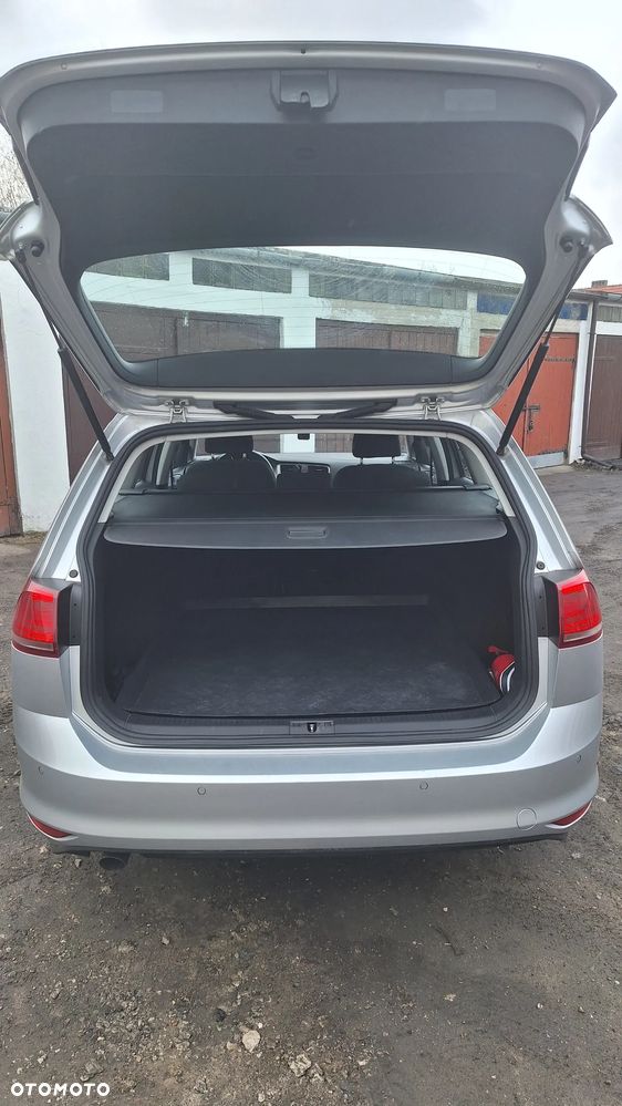 Volkswagen Golf 1.6 TDI BlueMotion Trendline - 5