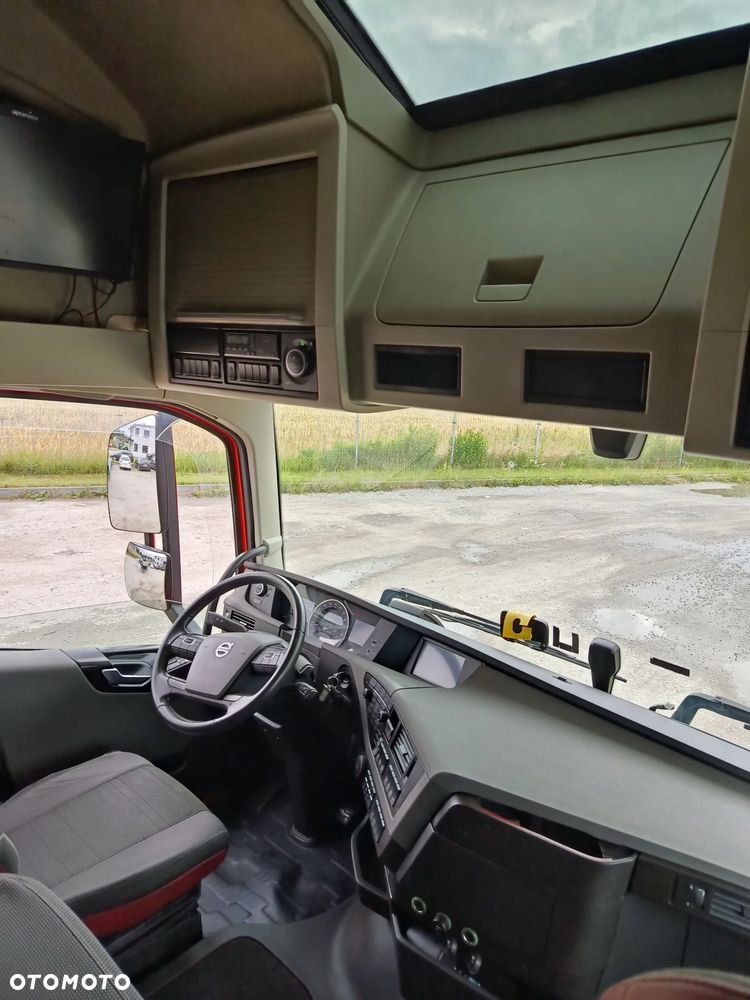 Volvo FH - 8