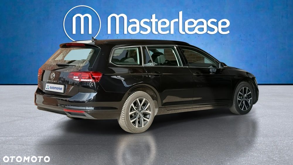 Volkswagen Passat - 6