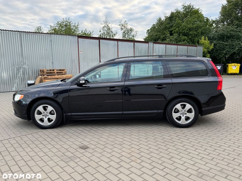 Volvo V70 2.0 Kinetic - 7