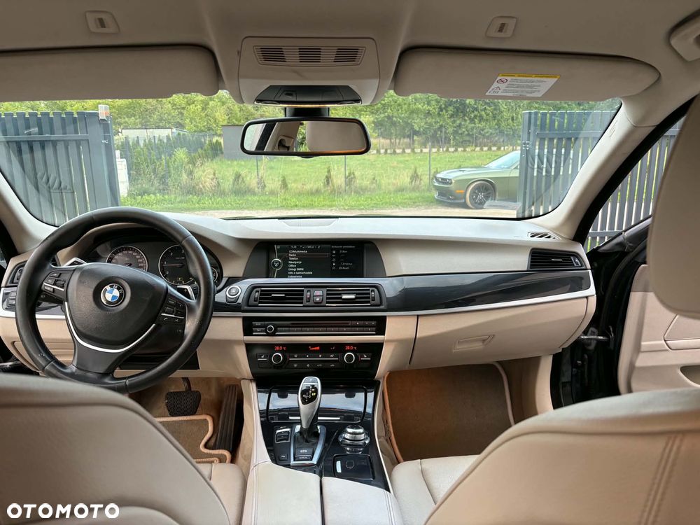 BMW Seria 5 520d - 18