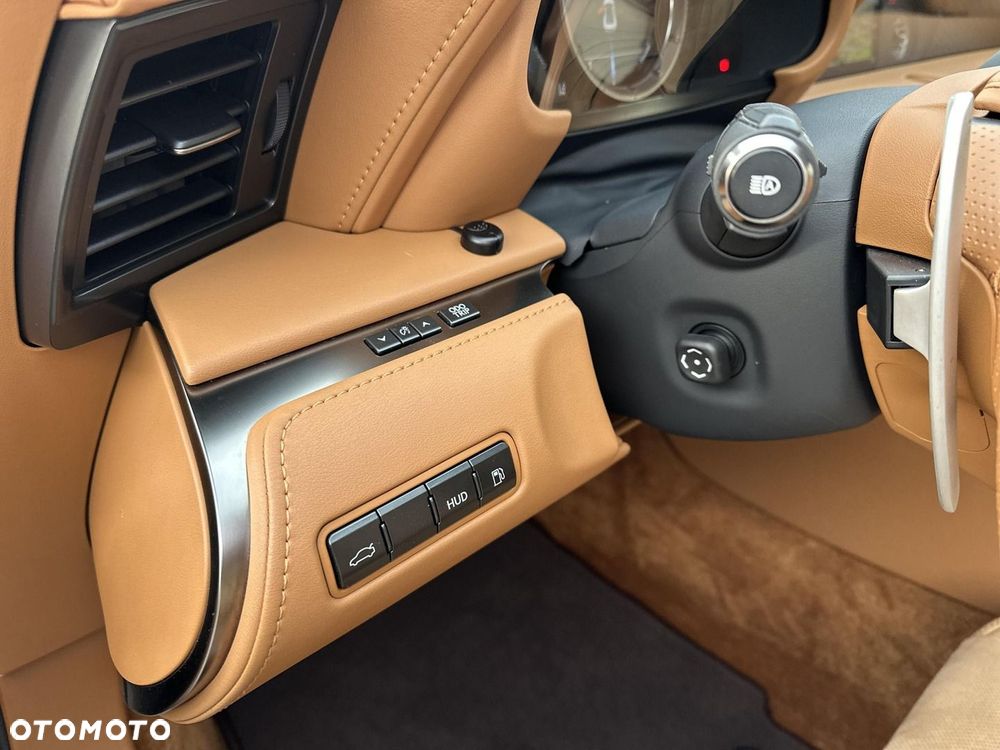 Lexus LC 500h Superturismo - 21