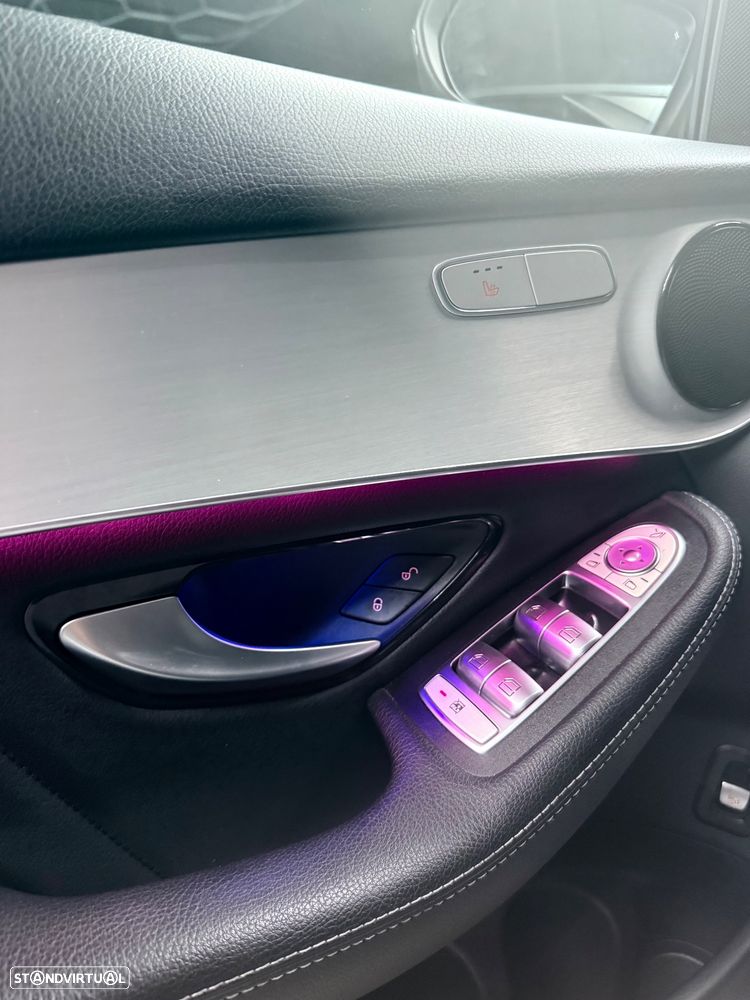 Mercedes-Benz GLC 300 de 4Matic 9G-TRONIC AMG Line - 12