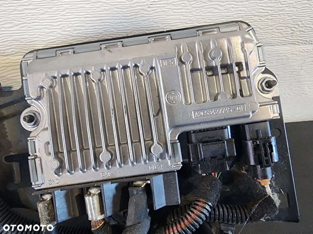 Citroen C4 PICASSO 2 moduł sterownik kondensator start stop - 4