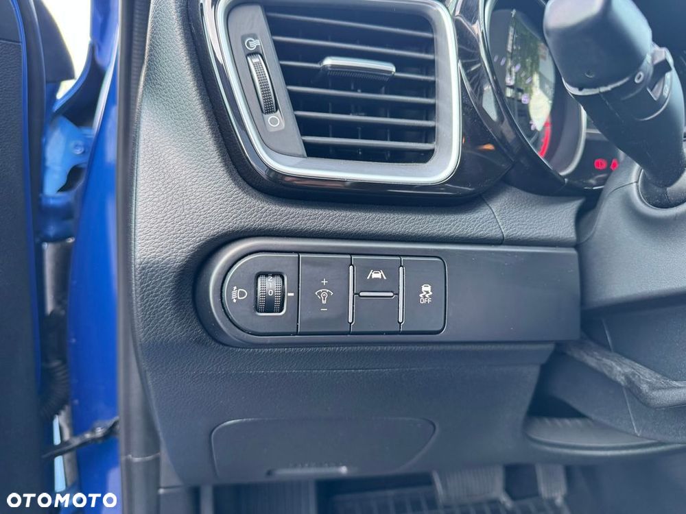 Kia Ceed 1.5 T-GDI Tribute DCT - 19