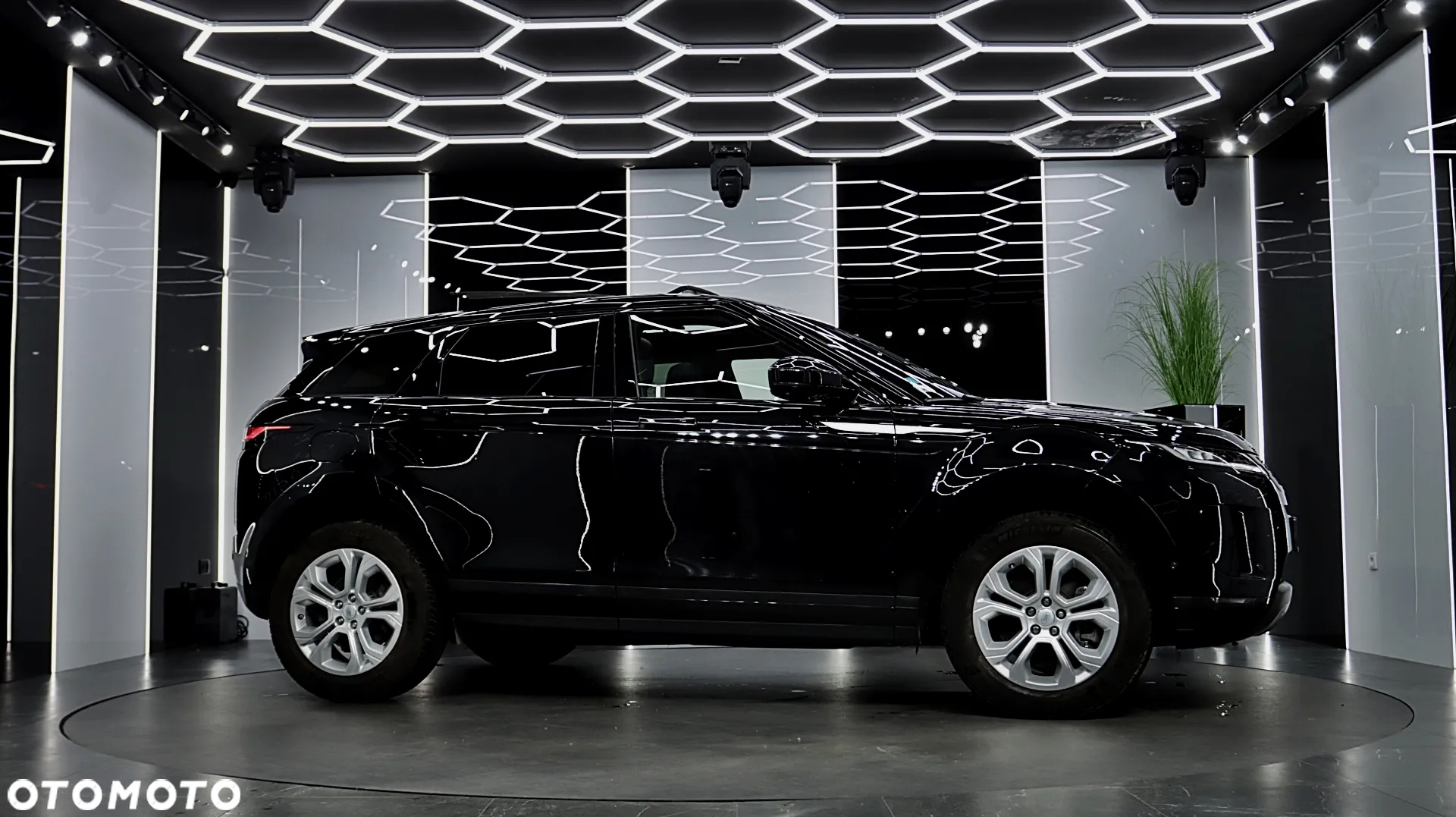 Land Rover Range Rover Evoque P200 S - 11
