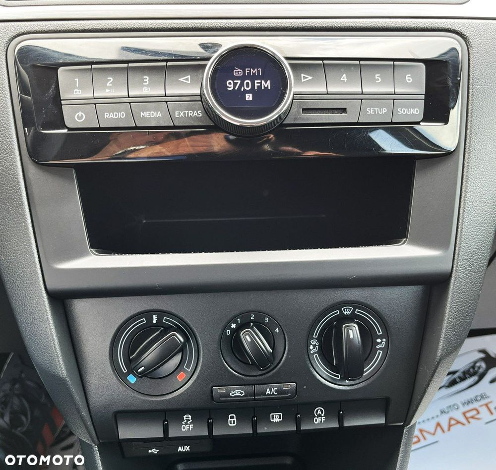 Skoda RAPID - 16