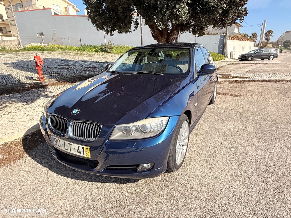 BMW 320 d Line Sport - 1